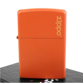 【ZIPPO】美系-LOGO字樣打火機-Orange Matte橘色烤漆(寬版)