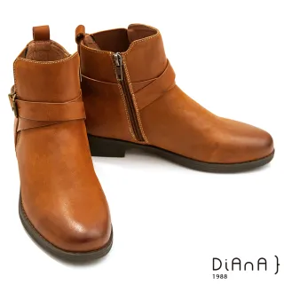 【DIANA】3cm質感水染牛皮環踝皮帶釦飾工程短靴-率性獨特(棕情)