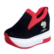 【Taroko】韓風雛菊絨面坡跟厚底內增高防水台運動休閒鞋(2色可選)