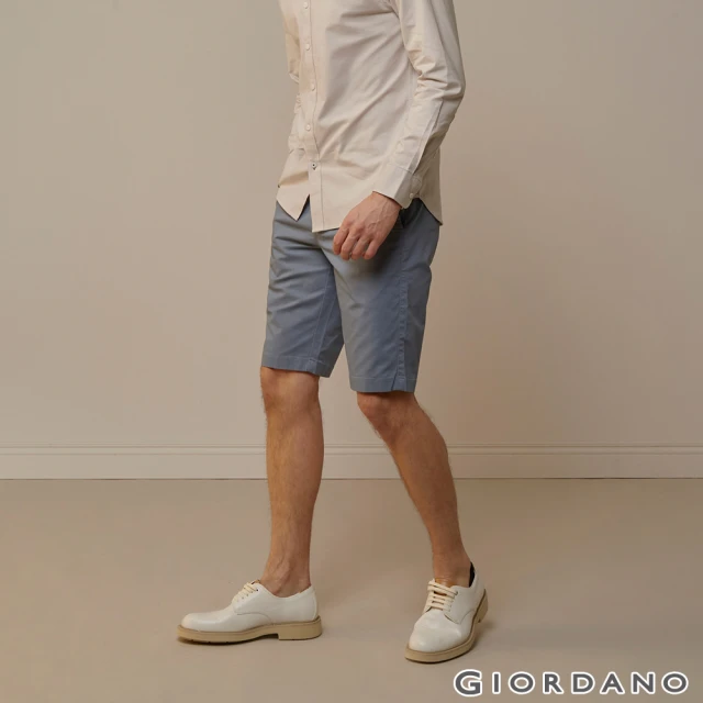 【GIORDANO 佐丹奴】男裝素色休閒短褲(76 峽谷藍)