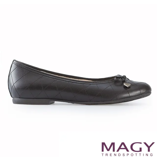 【MAGY】清新甜美女孩 菱格紋縫線真皮平底娃娃鞋(黑色)