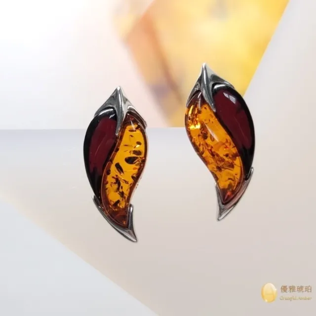 優雅琥珀 來自波羅地海雙色琥珀彎月銀耳環 紅珀與含珀花之干邑珀銀質耳環 Momo購物網 好評推薦 23年1月