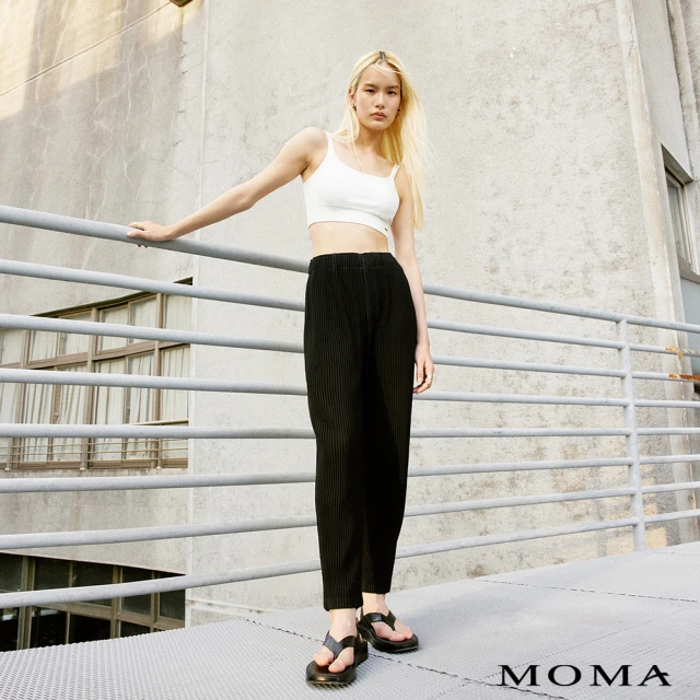 MOMA【MOMA】UNISEX壓褶錐形褲-男女同版(黑色)