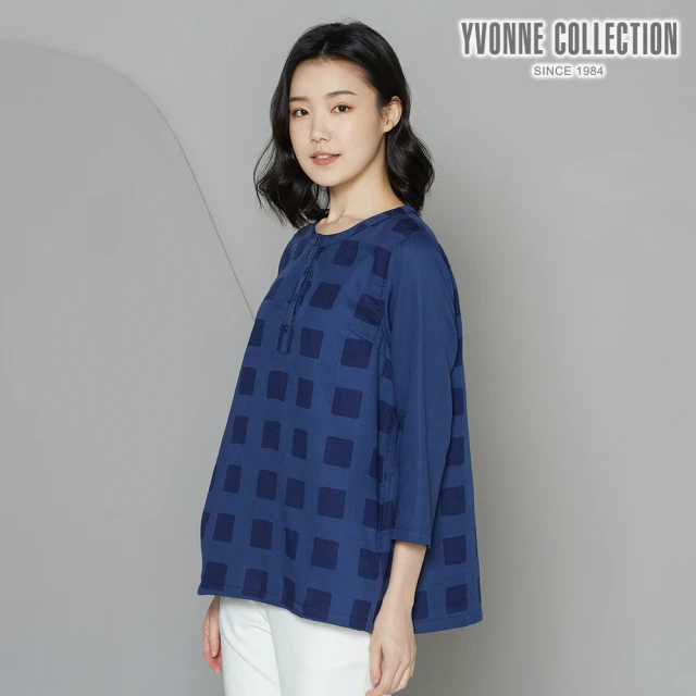 Yvonne Collection【Yvonne Collection】方格半開襟七分袖上衣(丈青)