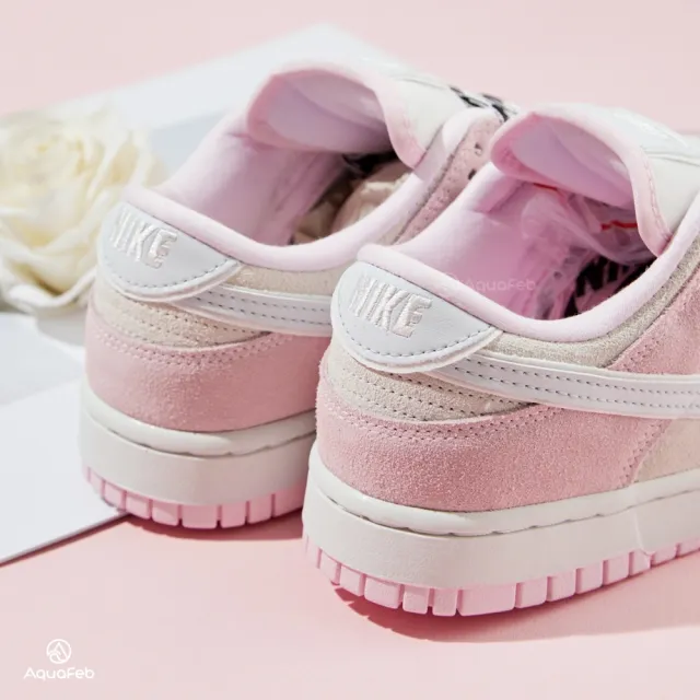 Nike WMNS Dunk Low LX 