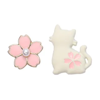 【MISA】韓國設計S925銀針不對稱櫻花貓咪珍珠造型耳環(S925銀針耳環 櫻花耳環 貓咪耳環)