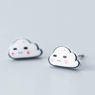 【Sayaka 紗彌佳】耳環 飾品  925純銀超萌瞇瞇眼雲朵造型耳環 -單一規格