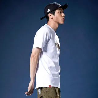 【EDWIN】男女裝 網路獨家↘晶片LOGO短袖T恤(白色)