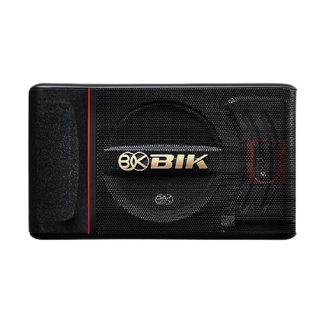 BIK BJ-S886ll 是一款多功能多媒體播放器，支援 DOLBY 音效及其他進階功能，適用於各種娛樂需求。產品無特定認證，保固期為 1 年，主機保固 1 年，消耗性產品如開關、USB/SD 讀卡器、喇叭單體、AV 端子座保固 6 個月。消耗性零件如按鍵、旋鈕、遙控器不列入保固範圍。購買後 7 日內功能故障可更換新品，但水災、火災、地震、雷擊、人為因素、公共災害或擅自改裝導致故障不在保固範圍內。