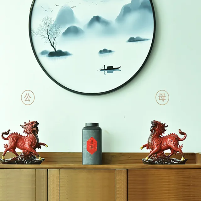 【桃花源創意工坊】紅色麒麟擺件一對新中式客廳玄關辦公室招財擺設陶瓷藝術品(陶瓷紫砂)