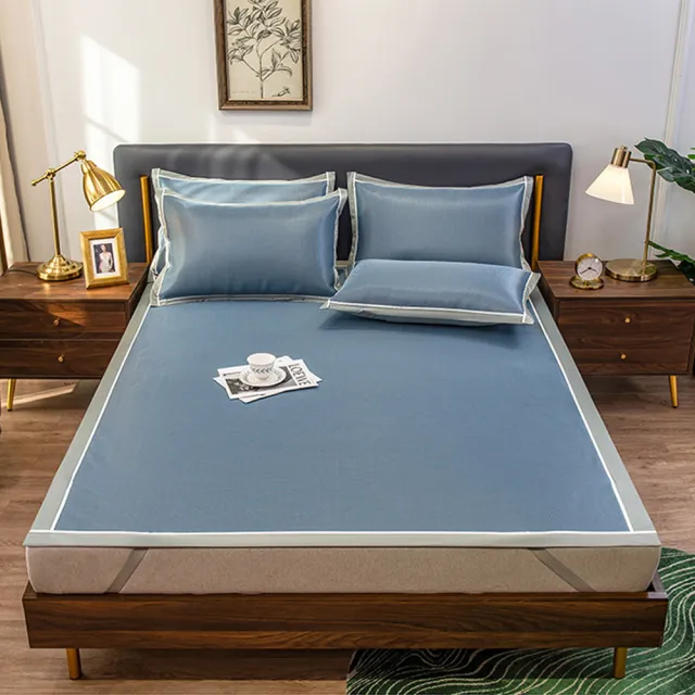 【EZlife】輕奢碳光涼感冰絲涼蓆-120x200cm(附枕頭套x1)