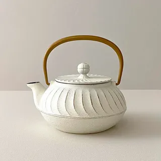 【福介商店】南部鐵器 日本鑄鐵壺 岩鑄 波 5型急須0.65L-金麻色(泡茶 鐵壺 急須)