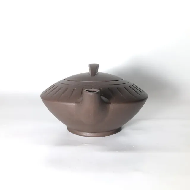 【創藝工坊】陶靈壺 正高級工藝美術師 鮑正蘭(280cc 紫砂收藏 正宜興美品)