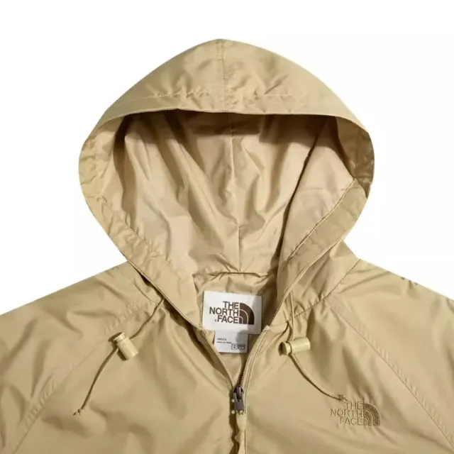 【The North Face】北臉 外套 男女款 運動外套 連帽 防風 U WINDWALL LINING WIND HOODIE 卡其 NF0A81SBLK5