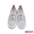 【A.S.O 阿瘦集團】BESO 飛織布燙鑽綁帶平底休閒鞋(淺灰色)