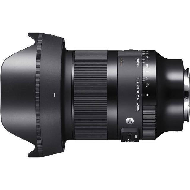  SIGMA 適馬 20mm F1.4 DG DN ART 超廣角定焦鏡頭，專為 Sony E-mount 無反相機設計，採用先進 DG DN 技術，實現大光圈 F1.4 與出色的畫質表現。重量約 601g~800g，輕巧便攜，適合風景、建築與星空攝影。提供 3 年公司貨保固，配件包含 LCF-82III 鏡頭前蓋、LCRIII 鏡頭後蓋、LH878-04 遮光罩、GP-21 後置濾片裁切卡及鏡頭袋。ART 系列頂級光學表現，提升您的創意攝影境界。 