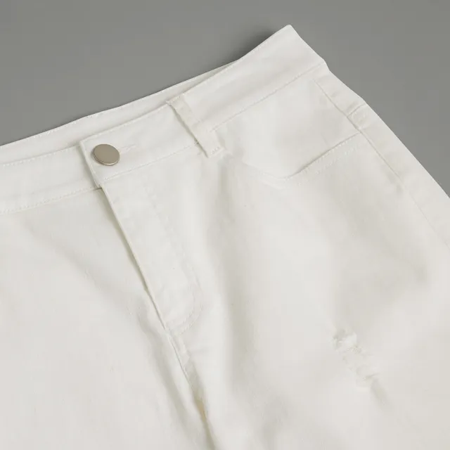 【ILEY 伊蕾】不規則刷破抽鬚五分棉質牛仔褲(白色；M-XL；1222318505)