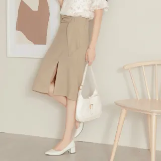 【OB 嚴選】腰帶造型側開衩不易皺中長裙 《CA2587》