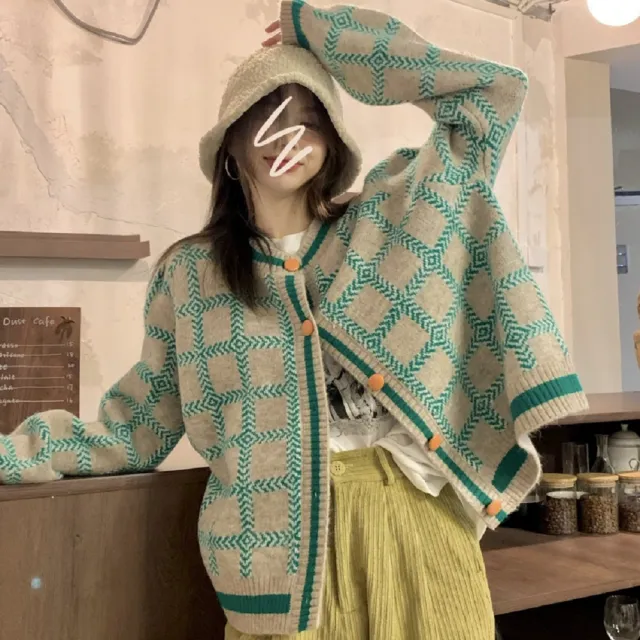 【AS 梨卡】氣質寬鬆印花撞色圖騰圓領格紋條紋毛衣長袖針織衫外套DR352