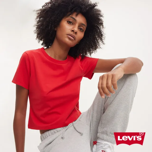【LEVIS 官方旗艦】Gold Tab金標系列 女款 短版彈力修身短袖T恤 硃砂紅 熱賣單品 A3718-0013
