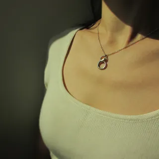 【mittag】infinity snake necklace_無限8項鍊(蛇 動物 生肖 無限 數學符號 無限大)