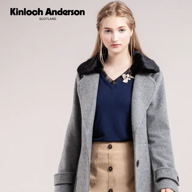 【Kinloch Anderson】拼接格紋V領絆立體蝴蝶結腰身抓皺針織長袖上衣T恤(KA0863014 紅/藏青)