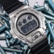 【CASIO 卡西歐】G-SHOCK 個性金屬三重指示器休閒錶-黑X銀 GM-6900-1DR/48.7mm