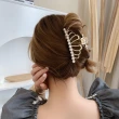 【MISS KOREA】韓國設計優雅皇冠珍珠造型髮夾 抓夾 馬尾夾(皇冠髮夾 珍珠髮夾)