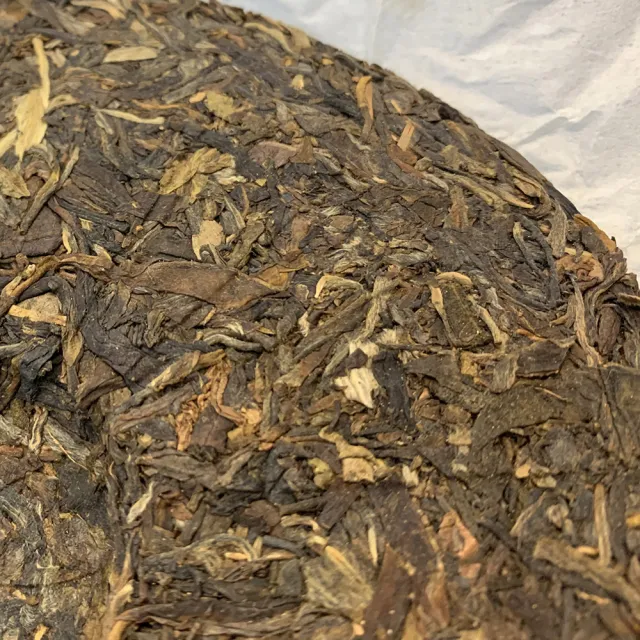 【盛嘉源】古郡茶廠 大雪山 2017(普洱茶   生茶 357g)