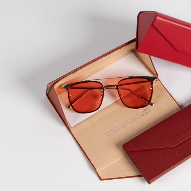 【Premium Authentic】PA．折疊收納皮革眼鏡盒-多色任選-附彩盒(PA 真皮 眼鏡盒 摺疊收納 質感小物)