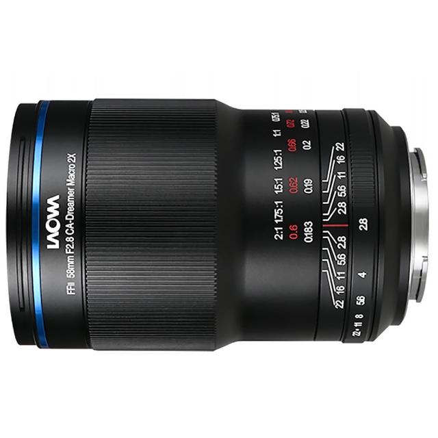 Laowa 老蛙 58mm F2.8 CA-Dreamer Macro 2x 是專業微距鏡頭，具備 2x 放大倍率及 18.3cm 最近對焦距離，適合 Canon RF、Nikon Z、L-Mount、Sony E 相機。採用 11 組 14 枚鏡片設計，包括 3 枚 ED 鏡片與 3 枚高折射率鏡片，提供 F2.8 恆定光圈及 40.9° 視角，完美捕捉人像與微距細節。重量僅 595g，直徑 74mm x 長度 117mm，13 片光圈葉片確保柔美散景，手動對焦系統精準操作，67mm 濾鏡尺寸，36 個月保固，公司貨正品。