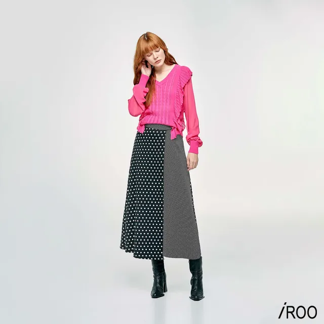 【iROO】針織荷葉上衣