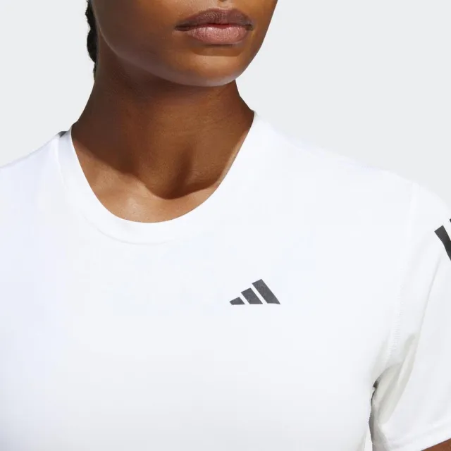 【adidas 愛迪達】Own The Run Tee 女 短袖 上衣 運動 慢跑 訓練 反光 吸濕 排汗 白(IC5189)