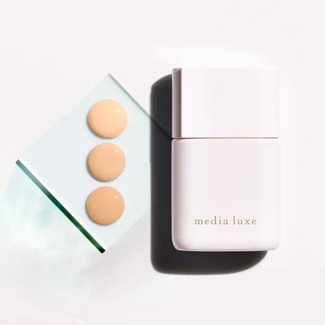 【media 媚點】輕透持效粉底液25ml(media luxe新系列上市)