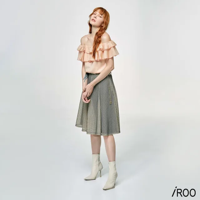 【iROO】氣質荷葉邊飾上衣