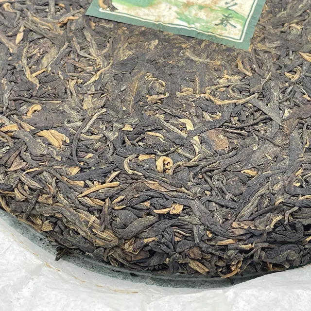 【盛嘉源】祥賀 2009年 冰島之春(普洱茶   生茶 357g)