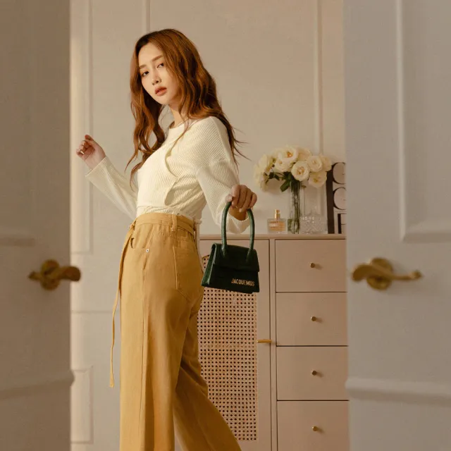 【OB 嚴選】假兩件綁帶背心拼接植絨坑條上衣 《AB17987》