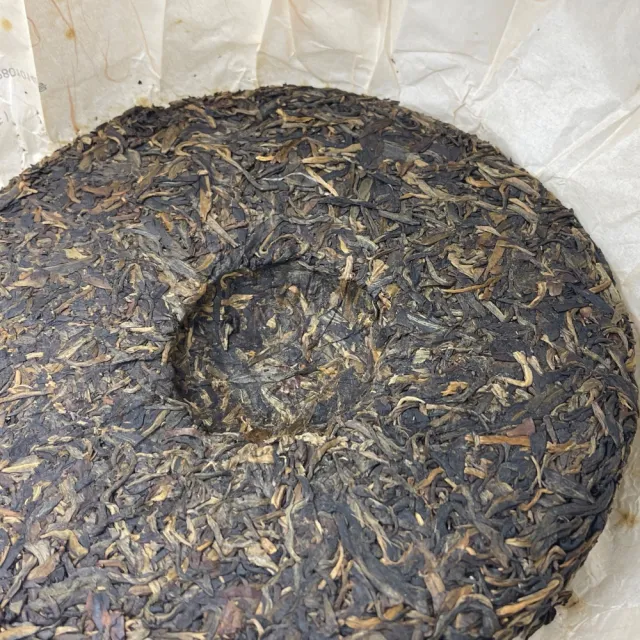 【盛嘉源】國艷 2011年 易武刮風寨(普洱茶   生茶 400g)