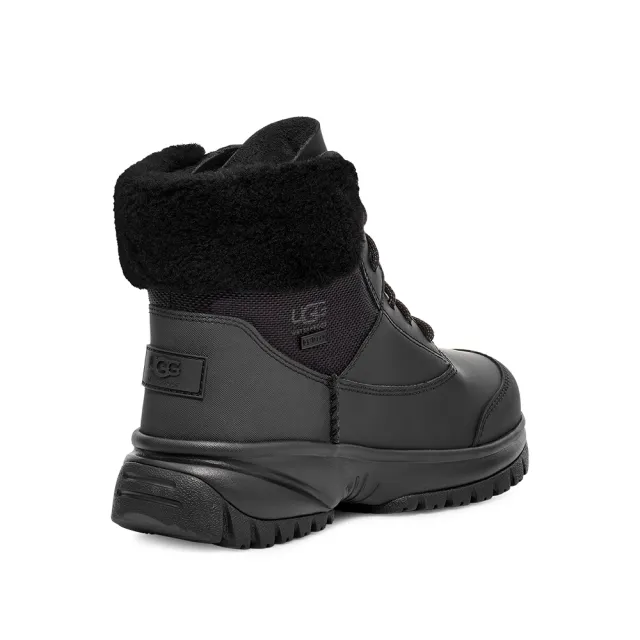 【UGG】女鞋/女靴/靴子/雪靴  Yose Fluff V2(黑色-UG1130901BLK)