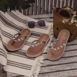 【FAIR LADY】California度假中 南洋風甜美小花綴飾編織夾腳涼拖鞋(璀璨紫、172720)