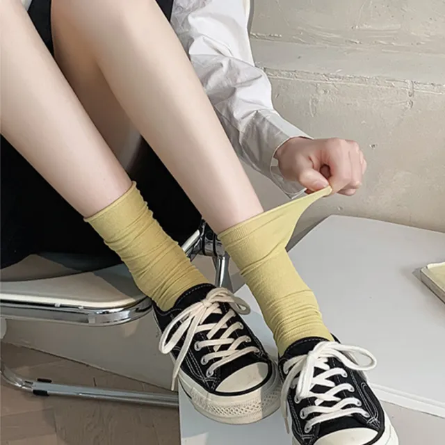 【OT SHOP】素色坑條紋涼感中筒襪M1219(薄款透氣吸濕 柔軟觸感)