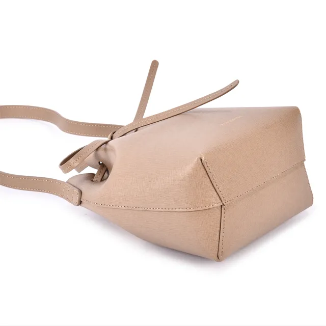 【MANSUR GAVRIEL】防刮皮革斜背MINI MINI水桶包(卡其色)