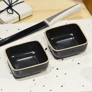 【YU Living 信歐傢居】日式和風陶瓷方盤二件組 餐盤 小菜盤(二件一組/寬10cm/3色/黑.白.綠色)