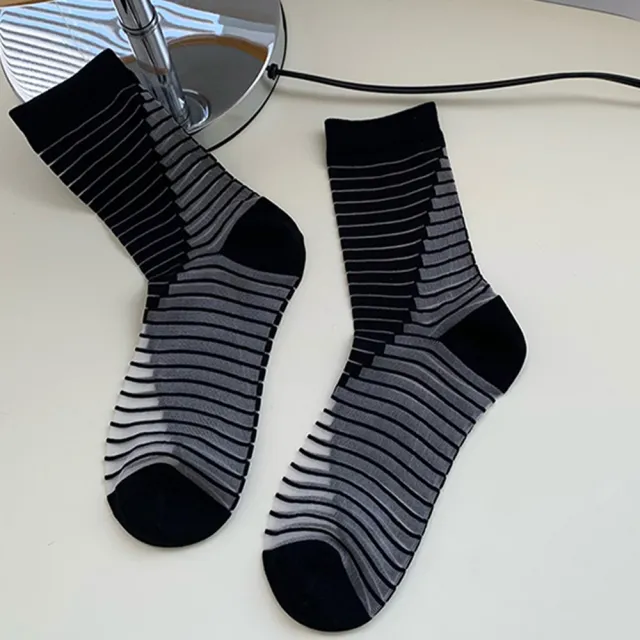 【OT SHOP】條紋透膚玻璃絲襪M1234(襪子 水晶襪 黑白色系)