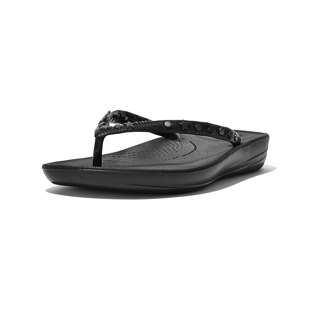 【FitFlop】IQUSHION STAR-STUD ERGONOMIC FLIP-FLOPS 輕量人體工學夾腳涼鞋-女(靓黑色)