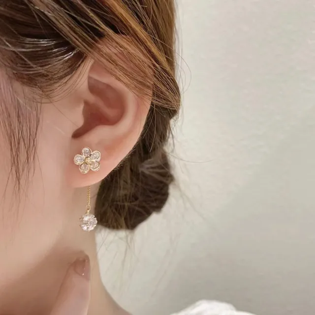 【Emi 艾迷】沁夏雛菊優雅晶鑽球垂墜 925銀針耳環