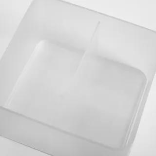 【特力屋】霧面磨砂分格收納盒 12x11x7cm
