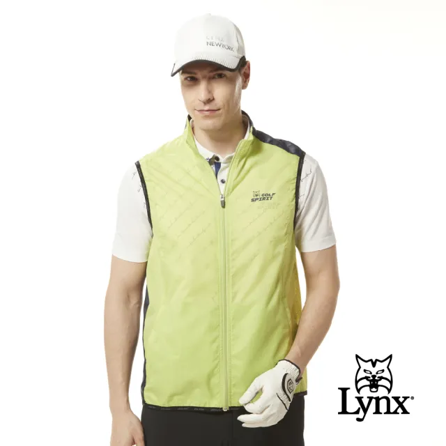 【Lynx Golf】男款輕量沖孔透氣布料配布剪裁後腰方塊印花拉鍊口袋無袖背心(三色)