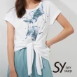 【SKY YARD】網路獨賣款-休閒半袖綁帶印花造型上衣(白色)
