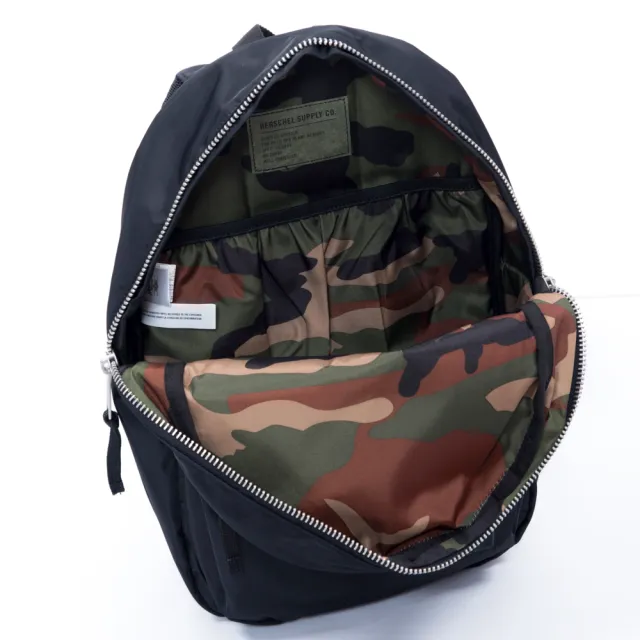 【Herschel】雙11 Lawson Surplus 尼龍 魔鬼氈 黑色 全黑 迷彩內裏 銀拉鍊 筆電夾層 防潑水 男 
